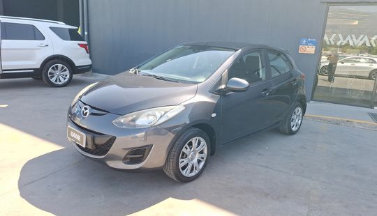 Mazda • Mazda 2