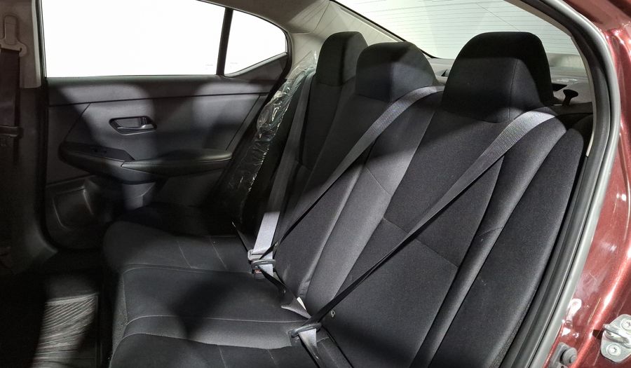 Nissan Sentra 2.0 ADVANCE CVT Sedan 2024