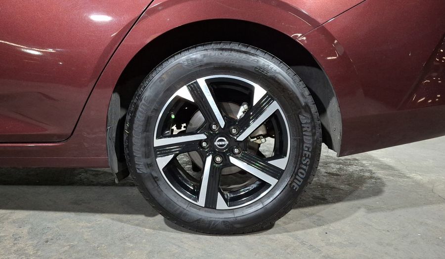 Nissan Sentra 2.0 ADVANCE CVT Sedan 2024