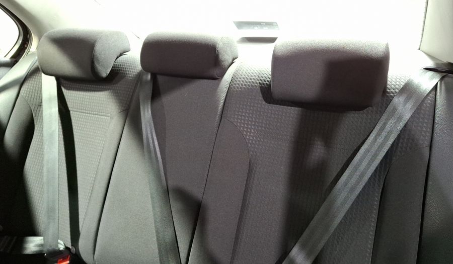 Volkswagen Jetta 2.0 MT Sedan 2016