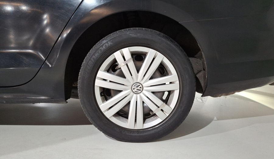 Volkswagen Jetta 2.0 MT Sedan 2016