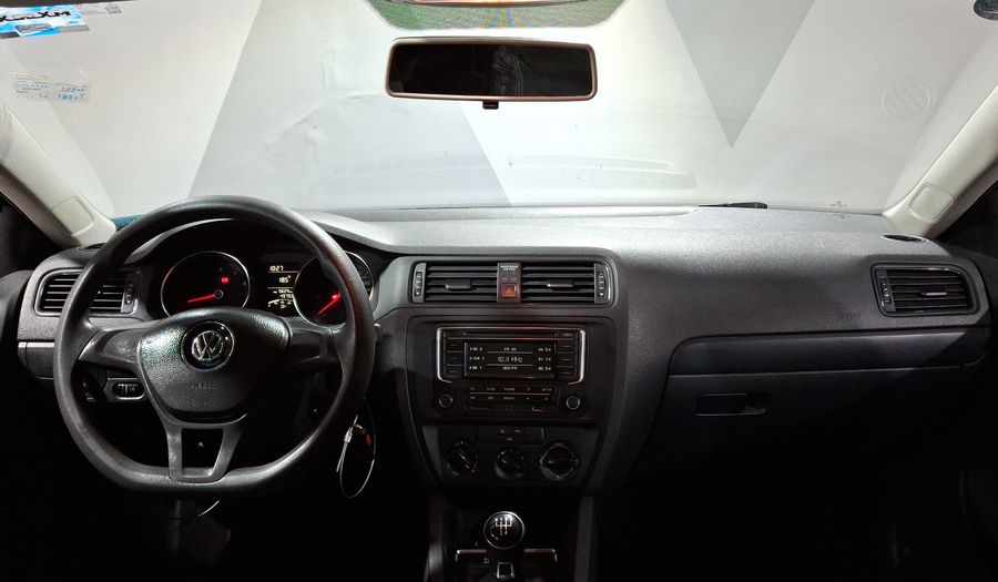 Volkswagen Jetta 2.0 MT Sedan 2016