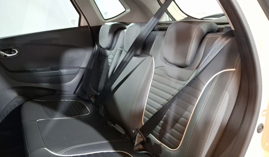 Renault Captur 2.0 ICONIC AUTO Hatchback 2018