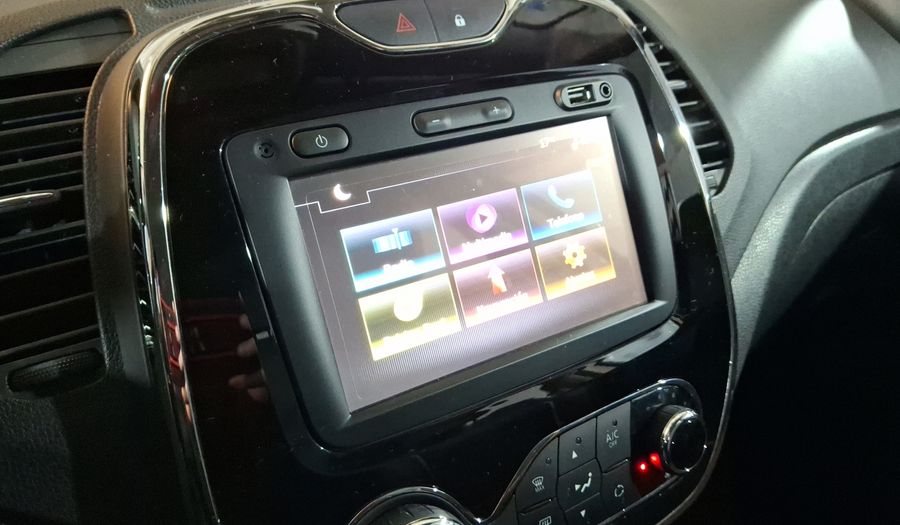 Renault Captur 2.0 ICONIC AUTO Hatchback 2018