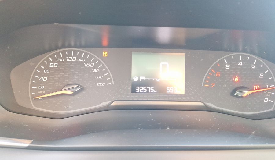 Peugeot 208 1.2 PURETECH 75 HP ACTIVE PACK Hatchback 2023