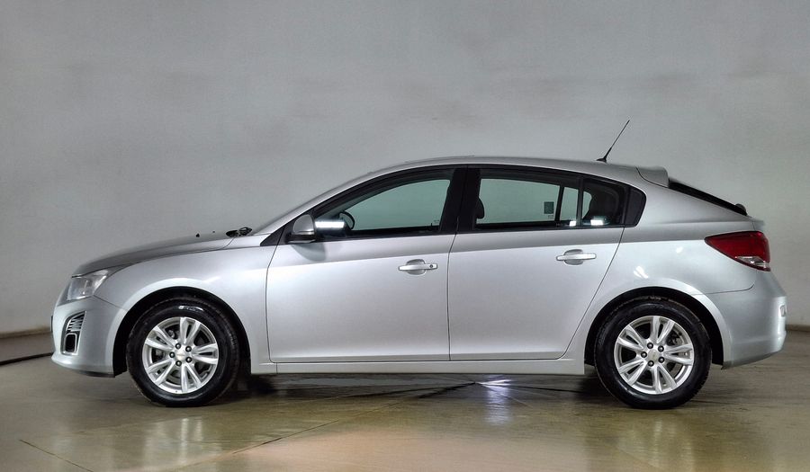 Chevrolet Cruze 1.8 AUTO LS Hatchback 2014