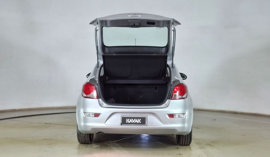 Chevrolet Cruze 1.8 AUTO LS Hatchback 2014