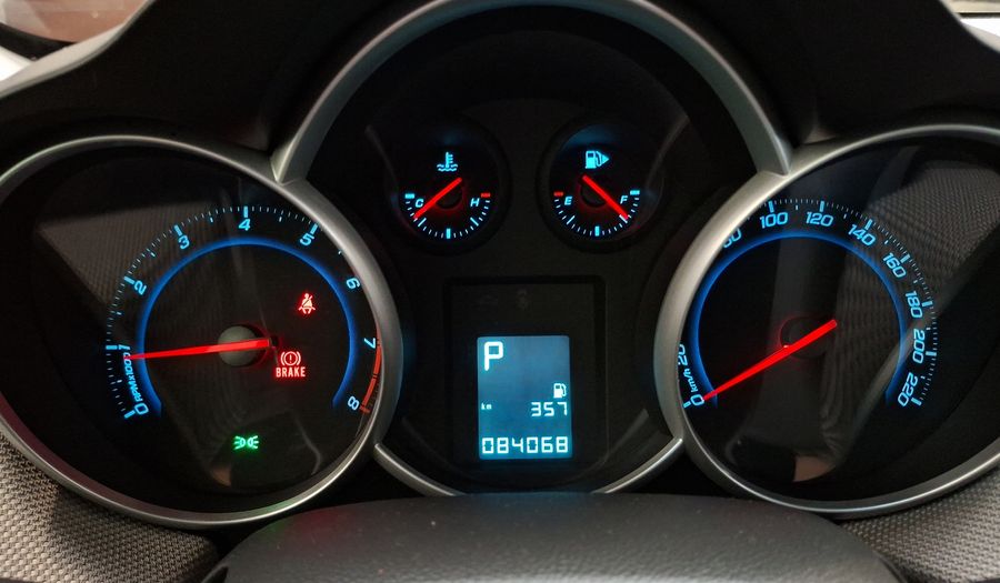 Chevrolet Cruze 1.8 AUTO LS Hatchback 2014