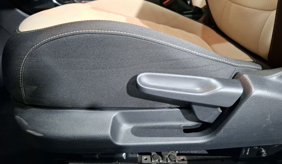 Volkswagen Beetle 2.5 FINAL EDITION AUTO Hatchback 2019