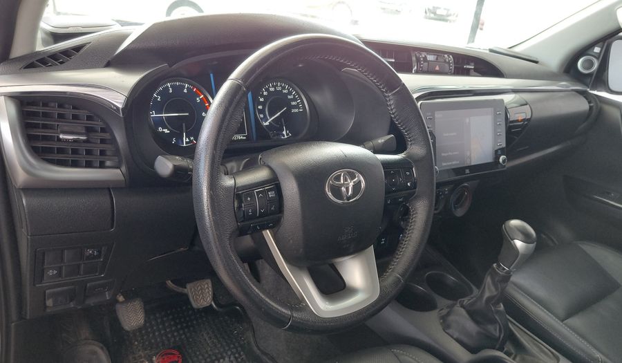 Toyota Hilux 2.4 TDI C/D DX 4WD Pickup 2017