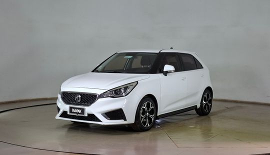 2021 • 24.000 km • Manual