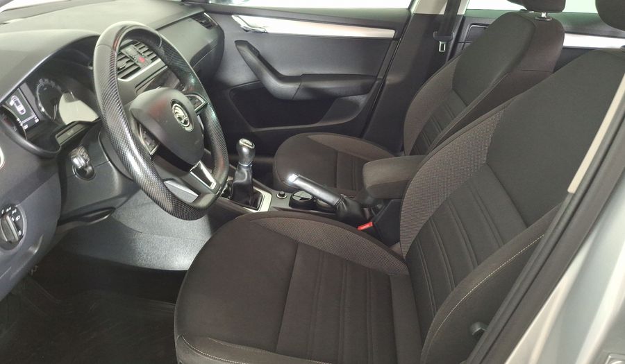 Skoda Octavia 1.4 TSI AMBIENTE Sedan 2018