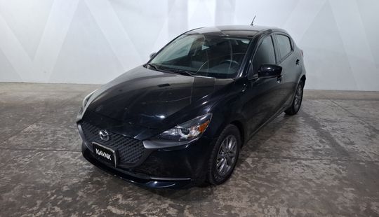 Mazda • Mazda 2