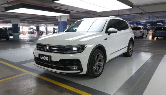 Volkswagen • Tiguan Allspace