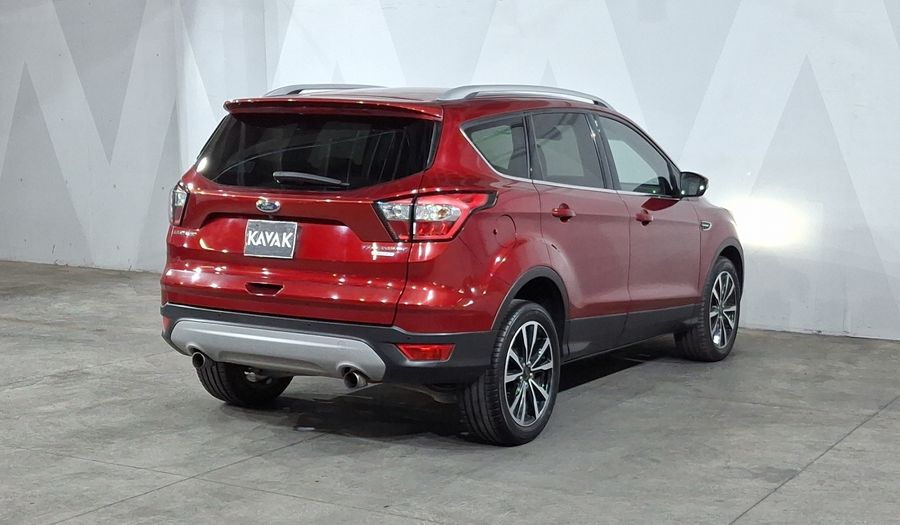 Ford Escape 2.0 TITANIUM ECOBOOST AT Suv 2017