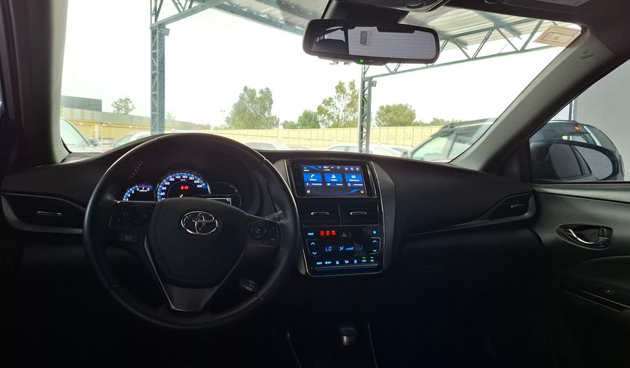 Toyota Yaris 1.5 S CVT Hatchback 2022