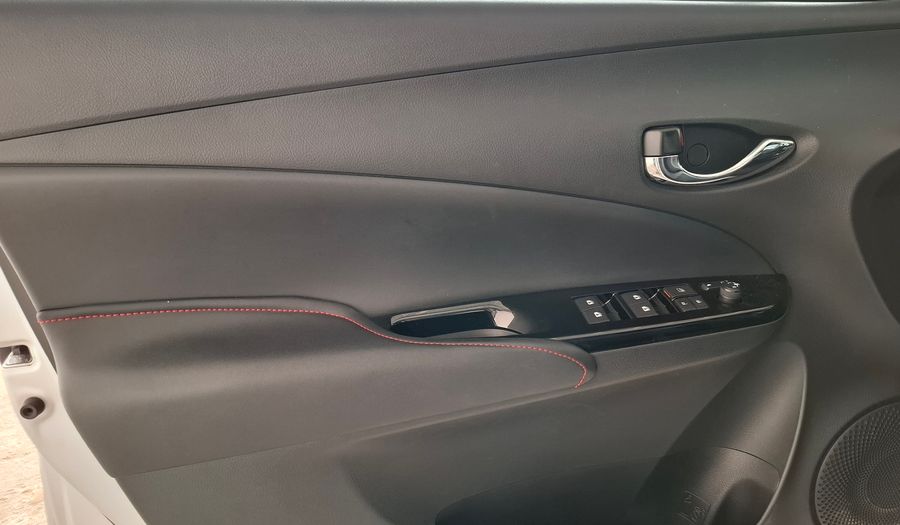 Toyota Yaris 1.5 S CVT Hatchback 2022