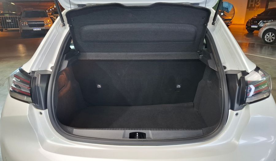 Peugeot 208 1.6L ALLURE PACK Hatchback 2024