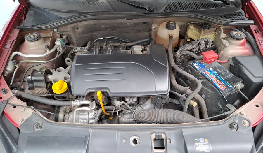 Renault Clio 1.1 MIO CONFORT PLUS ABC Hatchback 2013