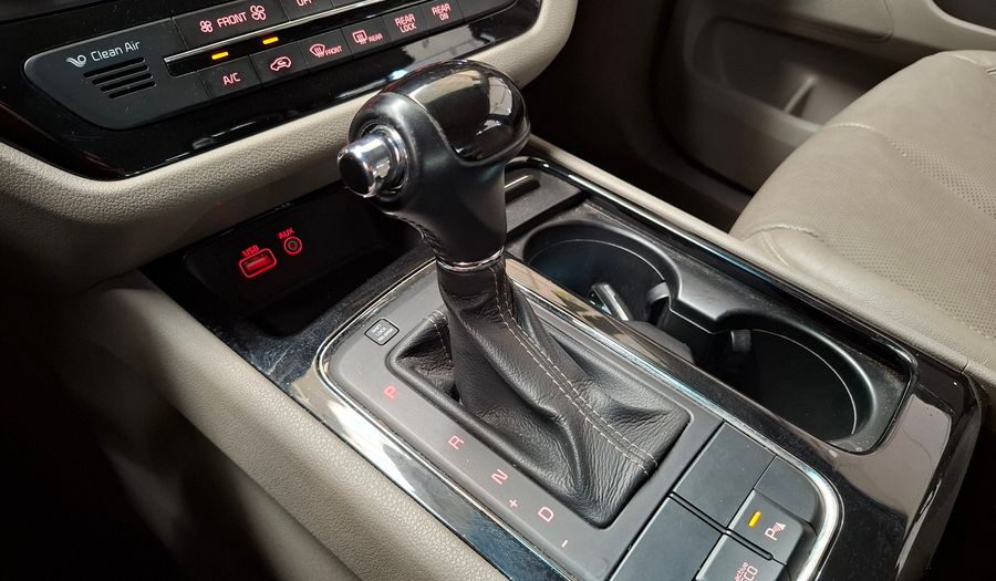 Kia Carnival 2.2 EX PREMIUM AUTO Minivan 2016