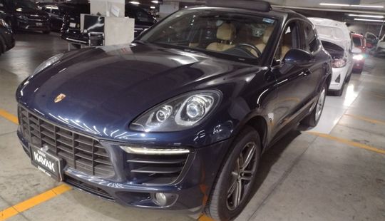 Porsche • Macan