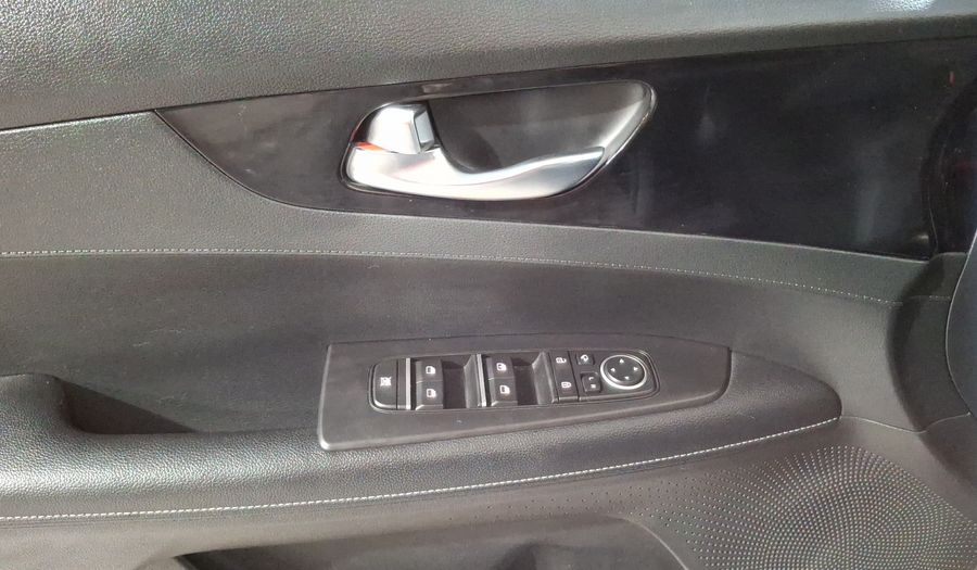 Kia Forte 2.0 EX Hatchback 2022