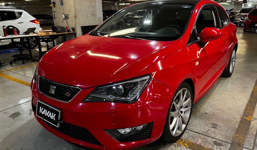 Seat Ibiza 1.2T FR MT 2 PTAS Hatchback 2015