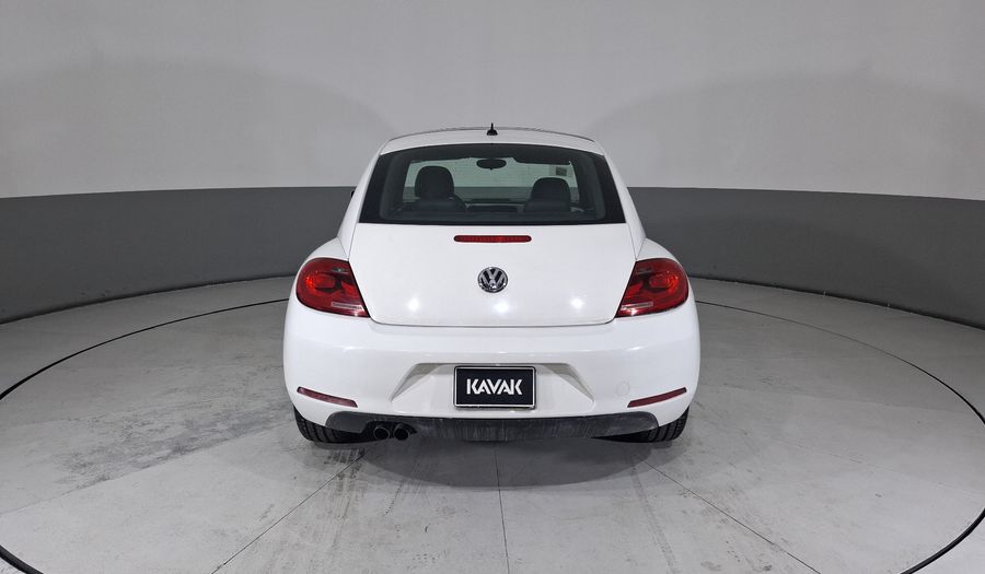 Volkswagen Beetle 2.5 SPORT MT Hatchback 2013