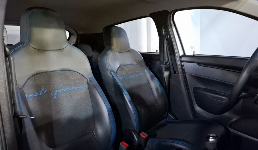 Renault Kwid 1.0 BITONO Hatchback 2024