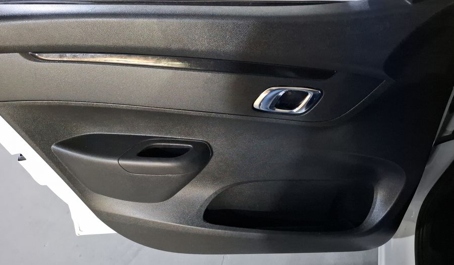 Renault Kwid 1.0 BITONO Hatchback 2024