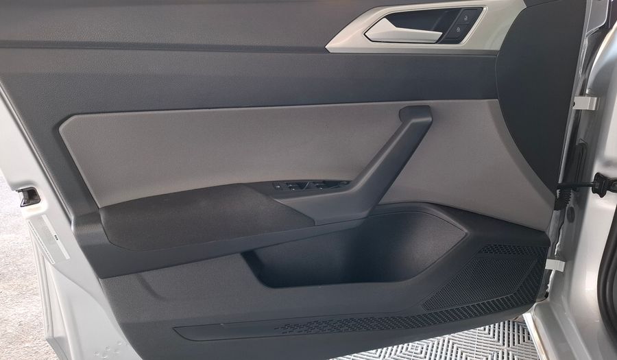 Volkswagen Virtus 1.6 MSI HIGHLINE TIPTRONIC MY21 Sedan 2021