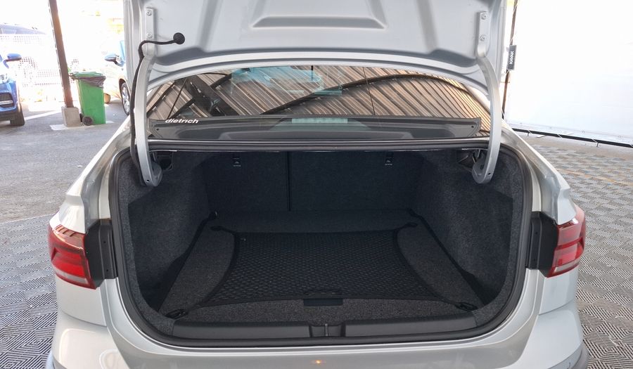 Volkswagen Virtus 1.6 MSI HIGHLINE TIPTRONIC MY21 Sedan 2021