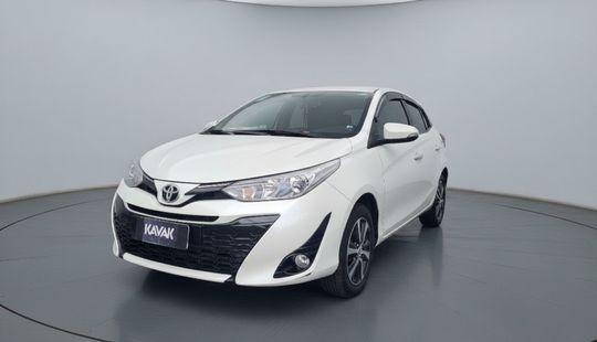 Toyota • Yaris