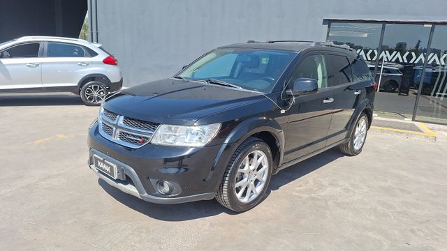 Dodge • Journey