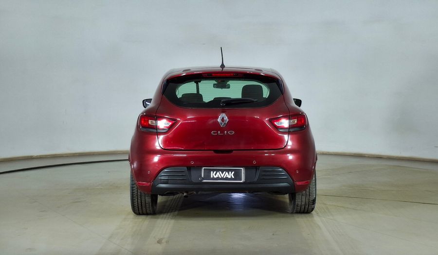 Renault Clio 1.2 EXPRESSION RED Hatchback 2017