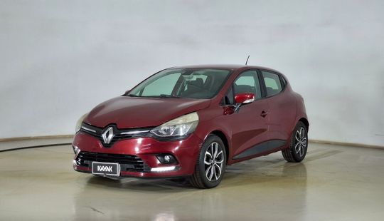 Renault • Clio