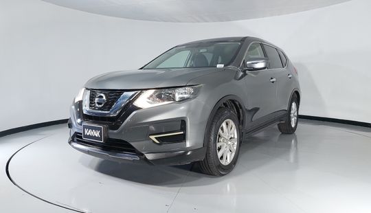 Nissan • X-Trail