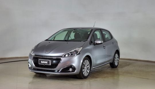 Peugeot • 208