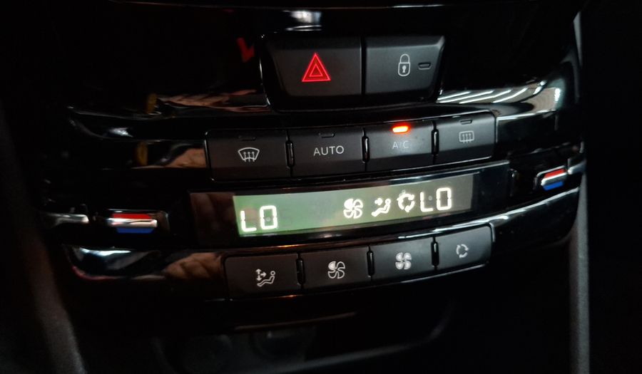 Peugeot 208 1.5 BLUEHDI 100 HP ACTIVE PACK Hatchback 2019