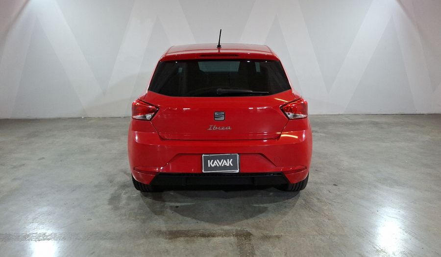 Seat Ibiza 1.6 STYLE AUTO Hatchback 2024