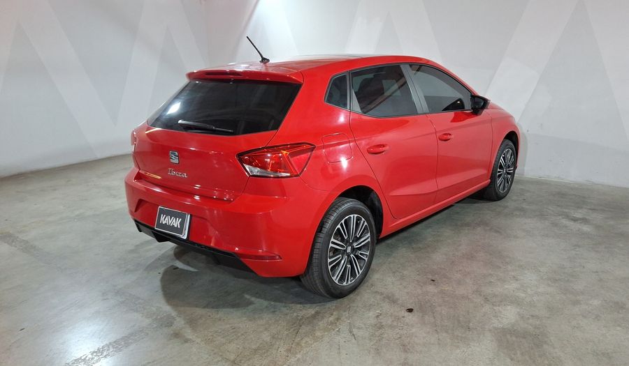 Seat Ibiza 1.6 STYLE AUTO Hatchback 2024