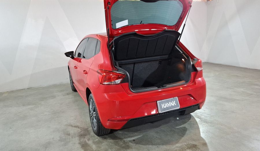 Seat Ibiza 1.6 STYLE AUTO Hatchback 2024