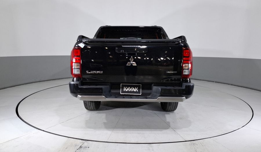 Mitsubishi L200 2.4 GSR DIESEL AUTO 4WD Pickup 2025