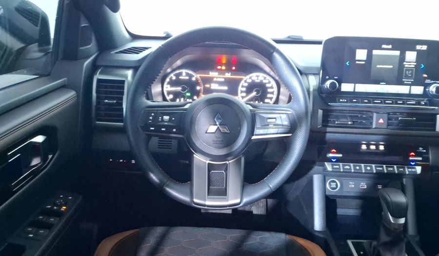 Mitsubishi L200 2.4 GSR DIESEL AUTO 4WD Pickup 2025