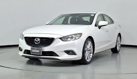 Mazda • Mazda 6