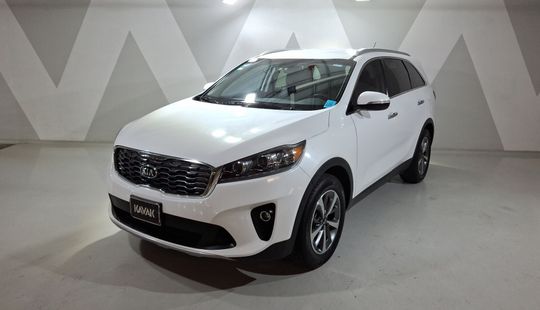 Kia • Sorento