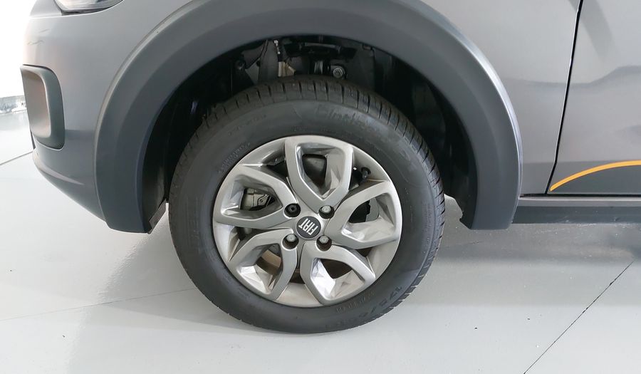 Fiat Mobi 1.0 TREKKING Hatchback 2024