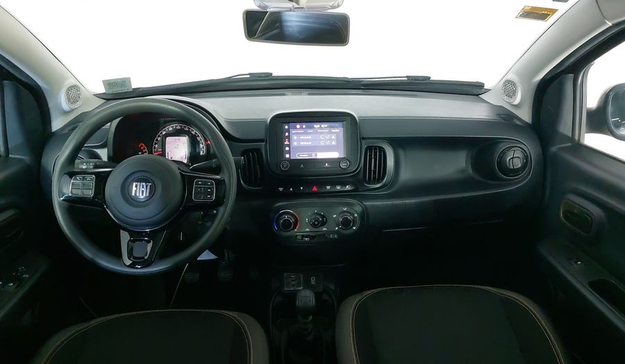 Fiat Mobi 1.0 TREKKING Hatchback 2024