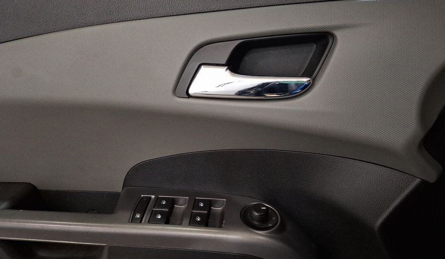 Chevrolet Sonic 1.6 AT F PREMIER Sedan 2017