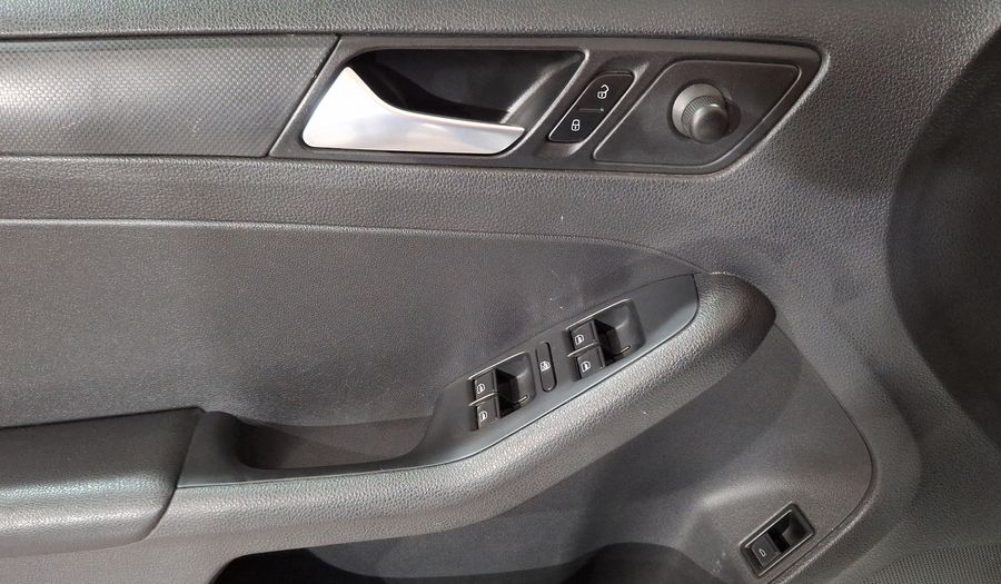 Volkswagen Jetta 2.0 TIP Sedan 2018